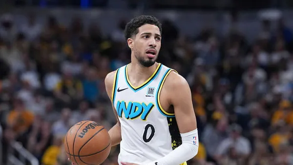 ▲溜馬一哥哈利伯頓（Tyrese Haliburton）邀請球迷觀看東區冠軍戰第4戰。（圖／達志影像／美聯社）