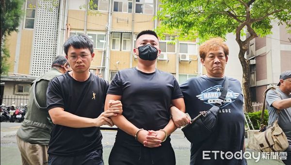 ▲▼因洗牙打牙醫的周姓男子。（圖／記者劉昌松翻攝）