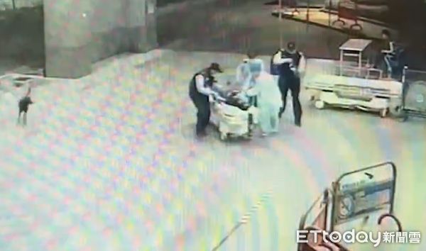 ▲27歲徐姓男子被一部小客車載到急診室門口「丟包」，醫護人員經全力搶救仍傷重不治身亡，台南高分院駁回上訴，維持一審林澤峰判刑23年、林昱愷無罪。（圖／記者林東良翻攝，下同）