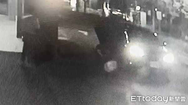 ▲27歲徐姓男子被一部小客車載到急診室門口「丟包」，醫護人員經全力搶救仍傷重不治身亡，台南高分院駁回上訴，維持一審林澤峰判刑23年、林昱愷無罪。（圖／記者林東良翻攝，下同）