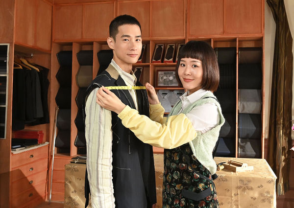 ▲《寶島西米樂》以尹昭德與黃瑄經營的「寶島西服店」為主軸。（圖／台視提供）