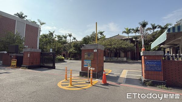 ▲▼  高雄火車站,站前商圈,福懋           。（圖／記者張雅雲攝）