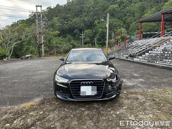 ▲▼36歲徐姓男子開黑色車，在台九線過彎不慎擦撞對向休旅車竟肇逃。（圖／記者游芳男翻攝，下同）