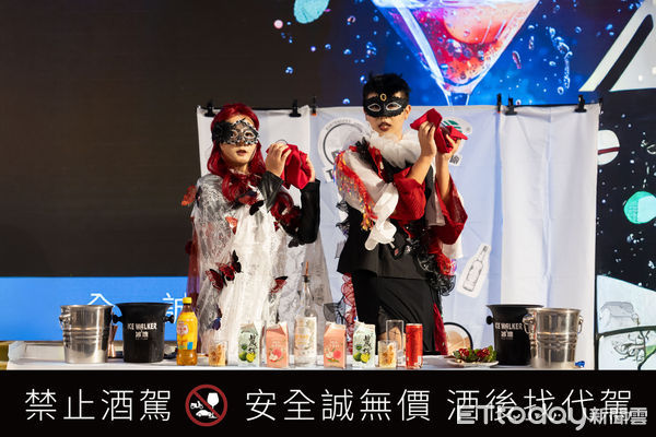 ▲沙發創意調酒組展現學生的創意。（圖／金門酒廠提供）