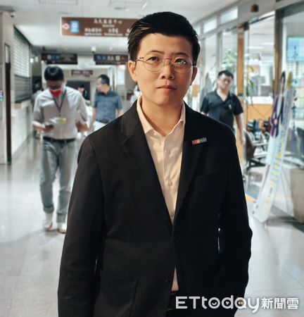 ▲▼台北市議員苗博雅今（20日）為京華城案，到台北地院作證。（圖／記者黃哲民攝）