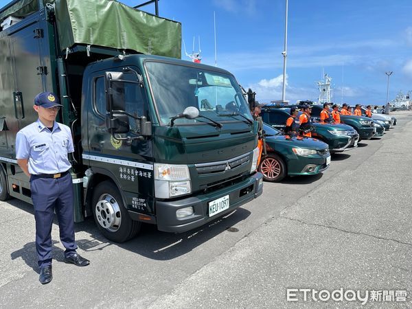 ▲▼第九巡防區指揮部主任李進安於花蓮港六號碼頭主持聯合勤前教育。（圖／海巡署東部分署提供，下同）