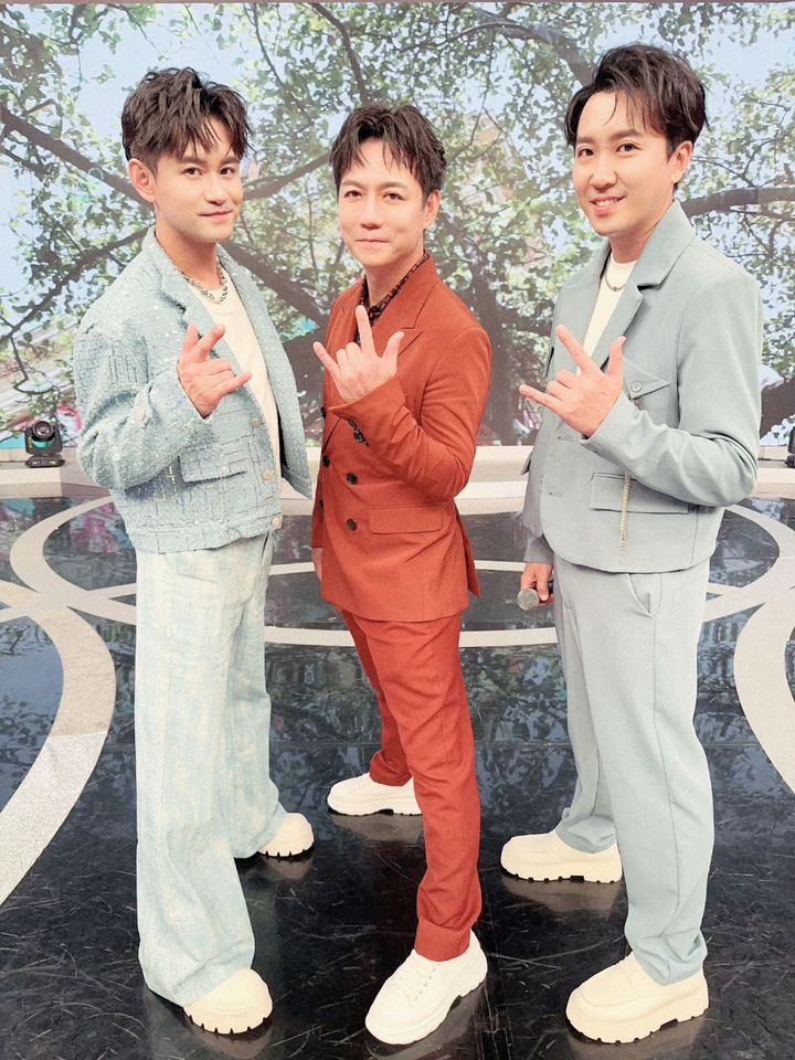 ▲▼沈建豪和師兄陳隨意、吳俊宏合體唱跳。（圖／豪記提供）