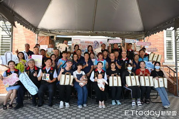 ▲▼新生兒祝福禮發表記者會正式啟動全新年度的育兒好物祝福禮發送計畫。（圖／花蓮縣政府提供，下同）