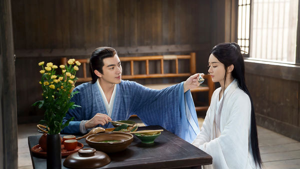 ▲《與鳳行》由趙麗穎、林更新主演。（圖／中天娛樂台提供）