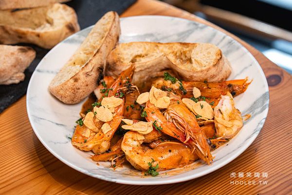 ▲▼STORY Restaurant 咖啡餐酒專門(高雄)巷弄裡的小餐館!手揉現烤無敵星星披薩,私房老酒甕燉牛排。（圖／部落客虎麗笑嗨嗨授權提供）