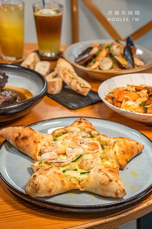 ▲▼STORY Restaurant 咖啡餐酒專門(高雄)巷弄裡的小餐館!手揉現烤無敵星星披薩,私房老酒甕燉牛排。（圖／部落客虎麗笑嗨嗨授權提供）