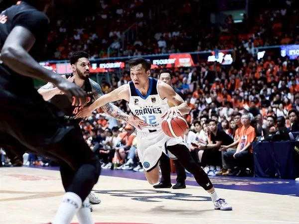 ▲富邦勇士林志傑、賴廷恩、許晉哲、莫巴耶。（圖／勇士提供）