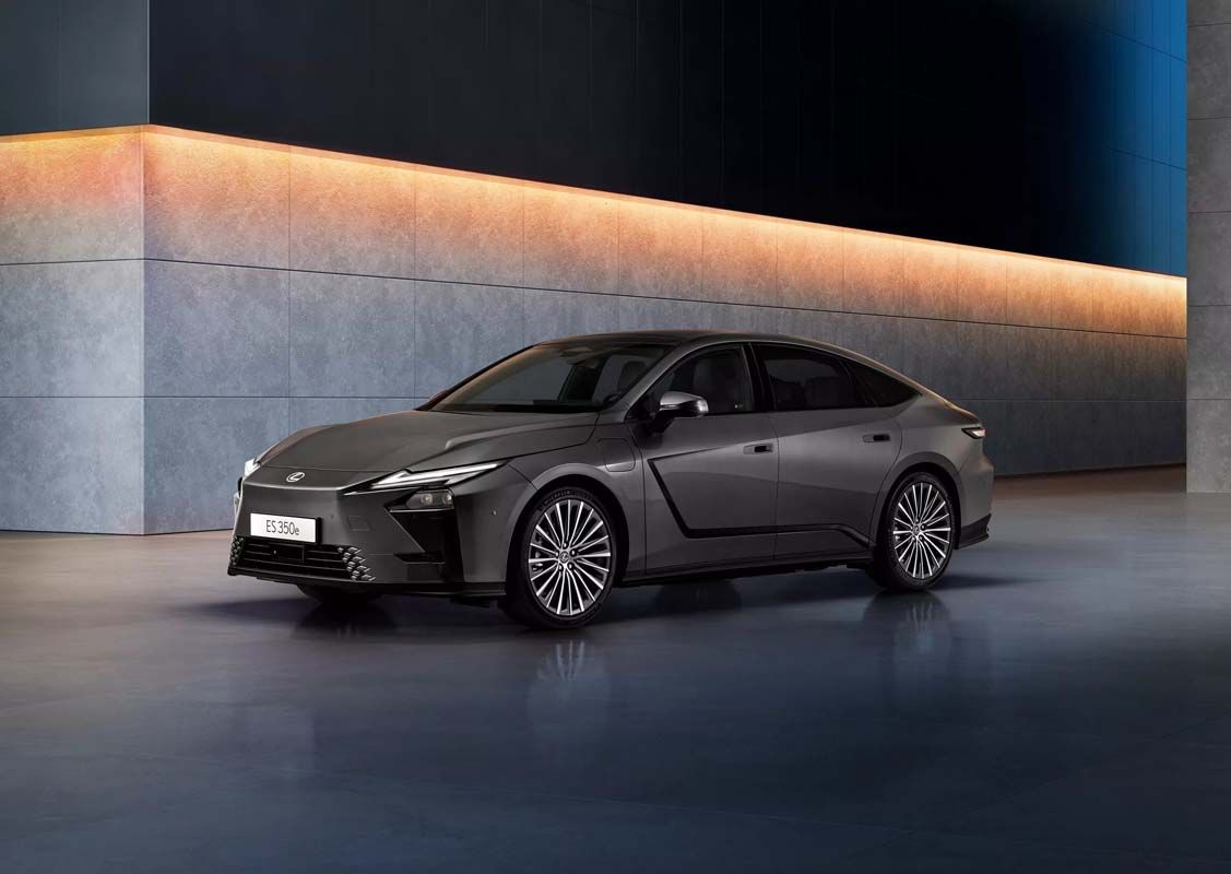 ▲LEXUS ES進軍歐洲市場，油電、電動版全都有。（圖／翻攝自LEXUS）