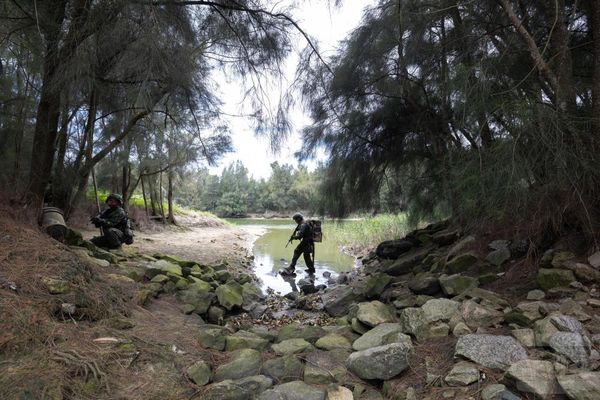 陸軍兩棲偵察「硬漢週」第二日　驗證戰技提升作戰能力