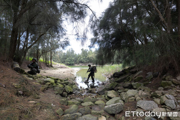 ▲▼    陸軍「兩棲偵察儲備訓練班161期」20日起，展開為期三天兩夜，俗稱「硬漢週」的嚴苛試鍊。         。（圖／記者林名揚翻攝）