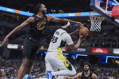 NBA年度防守陣容 莫布里領銜一隊、戈貝爾生涯首度退居二隊