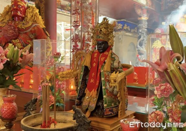 ▲西螺福興宮今年神農大帝祝壽大典以「播種、耕耘、採收」三大農耕步驟為主題，彰顯現代農業與傳統信仰之間的跨界對話與共榮。（圖／記者游瓊華翻攝）