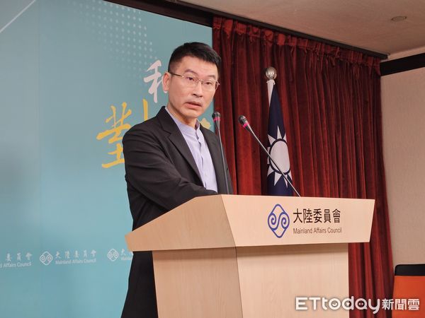 ▲▼陸委會副主委兼發言人梁文傑主持例行記者會（2025.05.22）。（圖／記者陳冠宇攝）