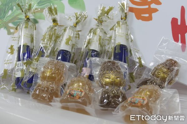 ▲中國醫藥大學北港附設醫院歡慶端午佳節，邀請院內同仁、社區長輩與北港分部師生一同參與，與民眾共度佳節。（圖／記者游瓊華翻攝）