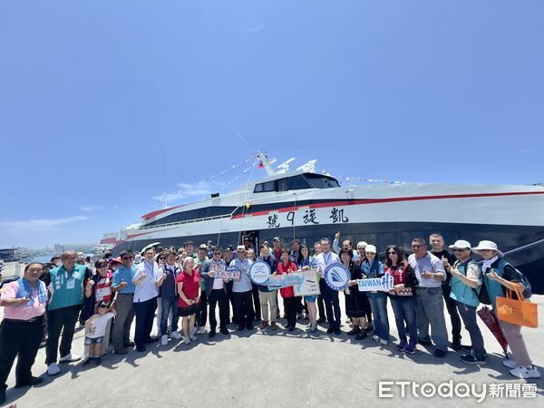 ▲台東新船「凱旋9號」首航。（圖／台東縣府提供）