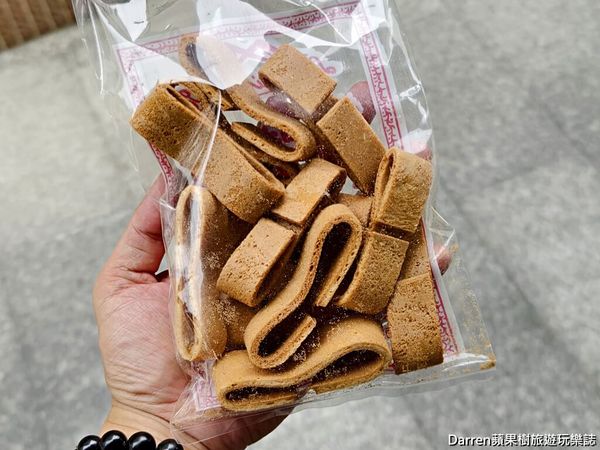 ▲▼連得堂餅家》台南伴手禮藏在巷弄百年手工煎餅古早味台南小吃每人限購2包。（圖／部落客Darren蘋果樹旅遊玩樂誌授權提供）