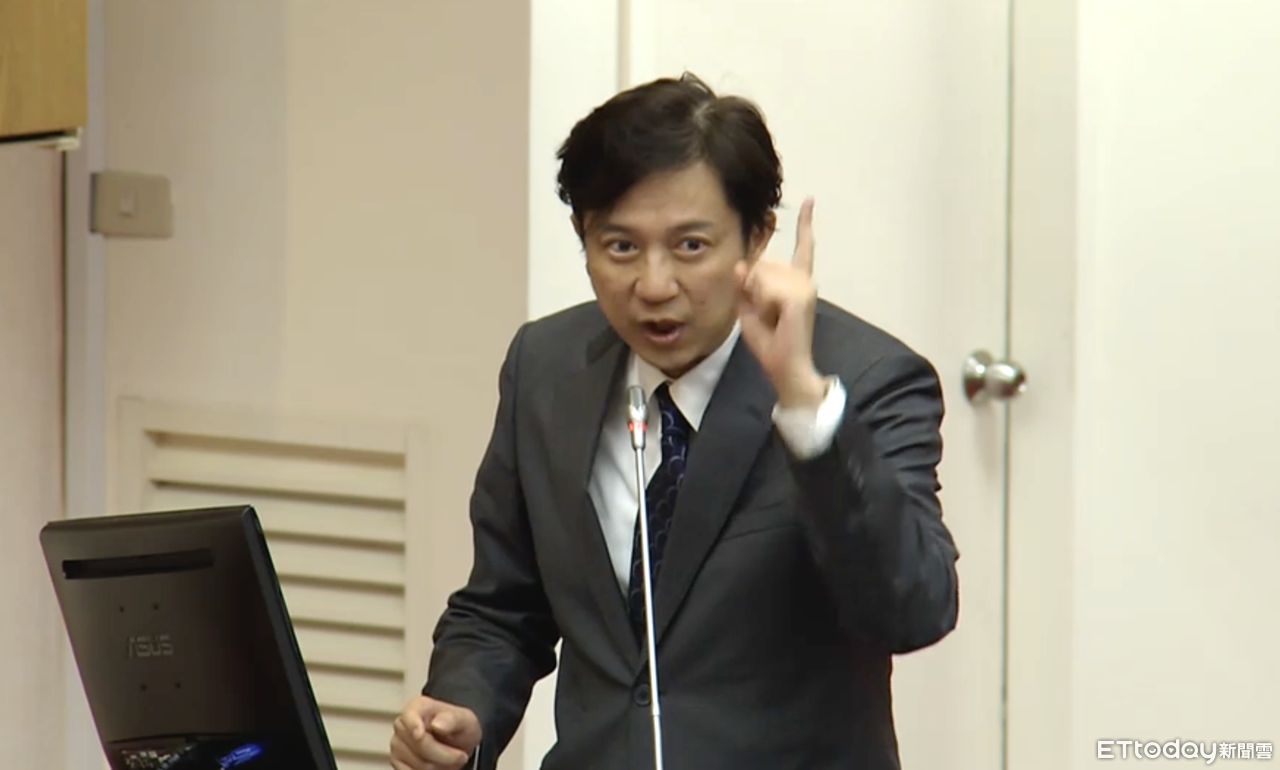 ▲▼立法院財政委員會5/22由召委賴士葆召開公聽會談，融資公司法，金管會副主任委員陳彥良發言。（圖／記者潘姿吟攝）