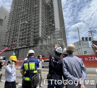 台中工地鷹架倒塌2死2傷 建商回應:絕不卸責
