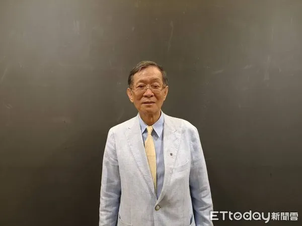 ▲藍俊昇認為，對船公司來說，賣船就是本業。（圖／記者張佩芬攝）