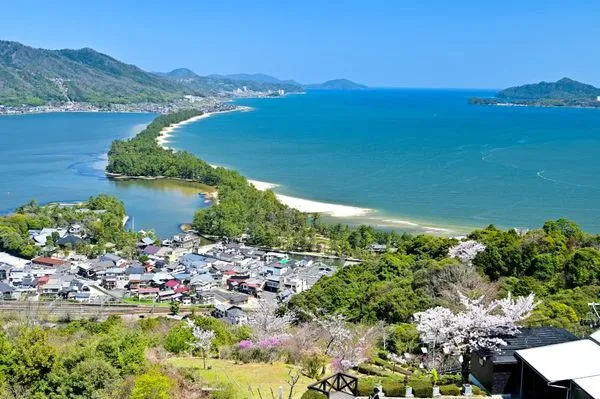 ▲▼【京都郊區賞櫻】日本三景天橋立View Land賞櫻與伊根舟屋一日遊。（圖／部落客travel with leo授權提供）