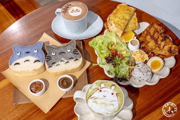 ▲▼MITAKA 3e Cafe 台中店。（圖／部落客桃桃’s旅人手札授權提供）