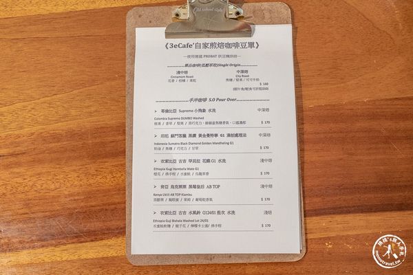 ▲▼MITAKA 3e Cafe 台中店。（圖／部落客桃桃’s旅人手札授權提供）