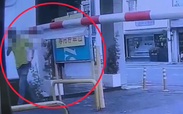 ▲台南中西區義大利麵店清晨遭1名男子行竊受心捐款箱，店家報案卻引發爭議。（圖／翻攝自社會事新聞影音）