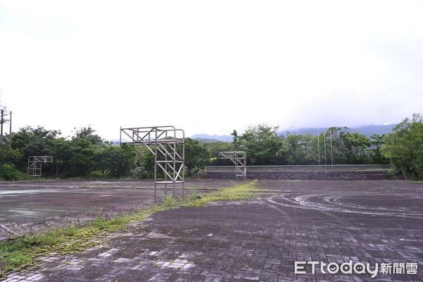 ▲▼花蓮縣長徐榛蔚前往消防局水璉分隊廳舍新建工程用地進行現勘。（圖／花蓮縣政府提供，下同）