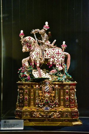 ▲▼慕尼黑王宮–漫遊宴會大廳、宮廷禮拜堂、先祖畫廊與珍寶館。（圖／部落客travel with leo授權提供）