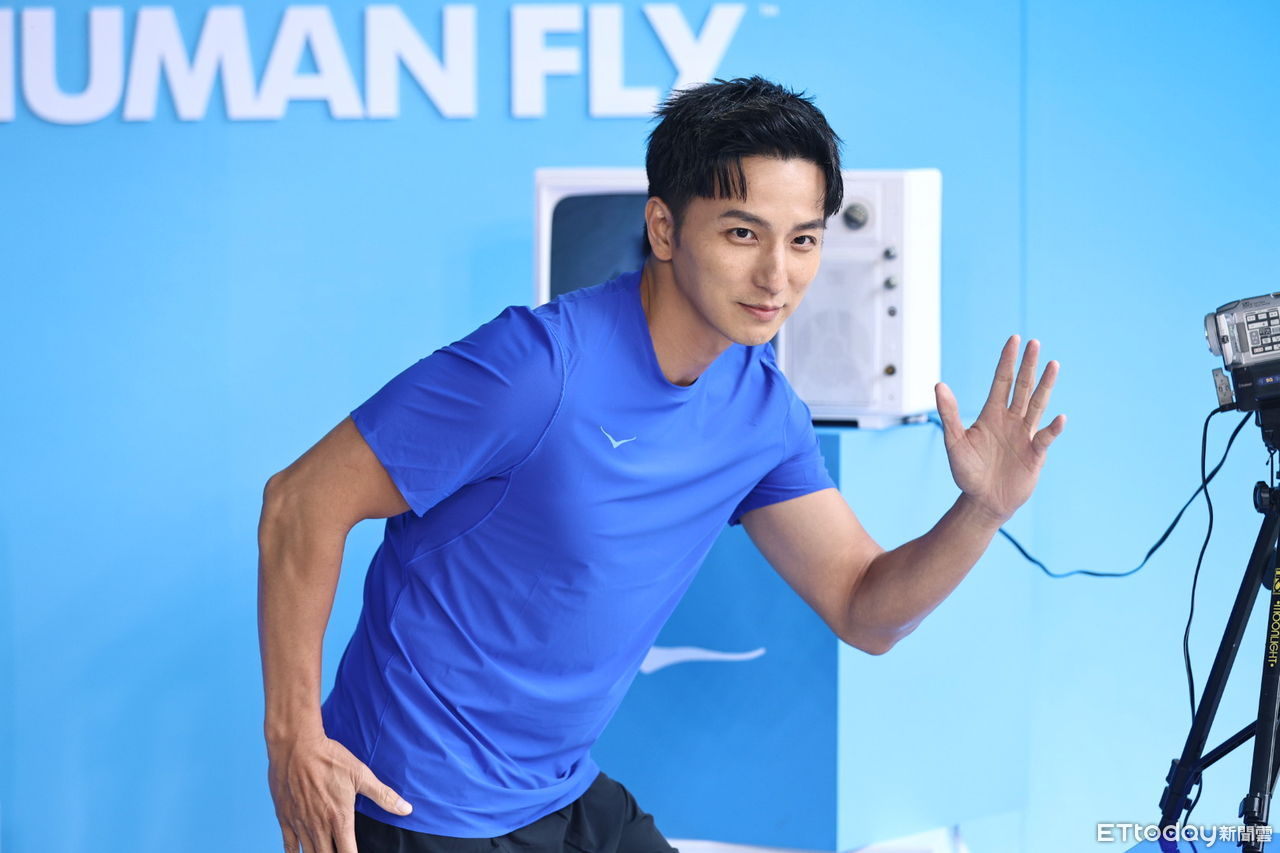 ▲楊奇煜出席HOKA大巨蛋門市開幕活動。（圖／記者林敬旻攝）