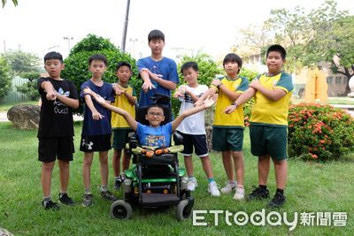 雙手撐起希望人生 歸仁國小潘聖捷榮獲2025總統教育獎