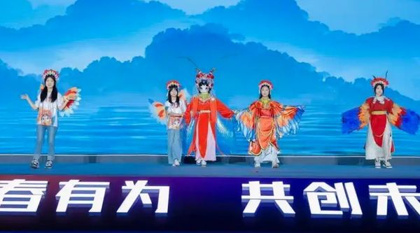 ▲▼  湖北青年季、工作推薦招聘           。（圖／翻攝 極目新聞、湖北日報）