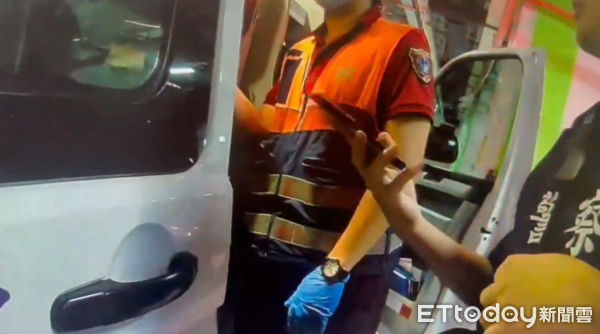 ▲▼台北101停車場濺血！女駕駛示意讓道　慘遭火爆男持瑞士刀連刺5刀。（圖／記者邱中岳翻攝）