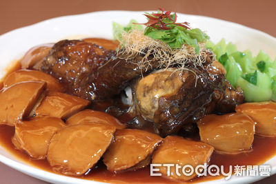 朧粵夏季涼補菜色竟有「鱷魚料理」