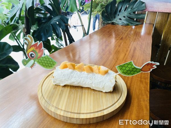 ▲雲林發展學園在北港手厚商號舉辦「歡慶端午－龍舟蛋糕捲DIY」，許多家庭共同體驗烘焙的樂趣。（圖／記者游瓊華翻攝）