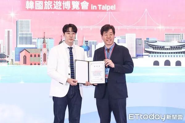 ▲韓星蘇志燮代言韓國旅遊博覽會。（圖／記者林敬旻攝）