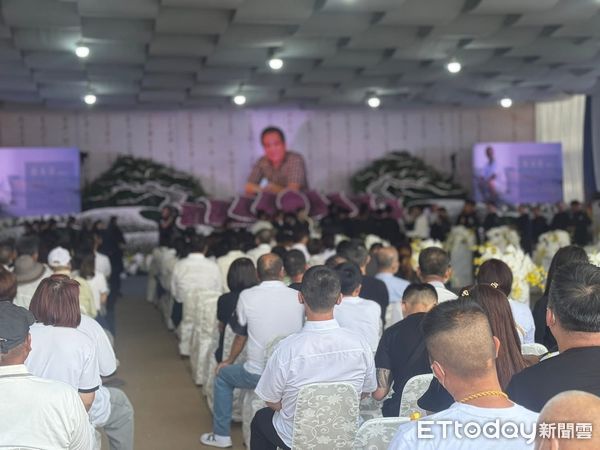 ▲▼「北港黑松」蔡永常舉辦告別式。（圖／記者白珈陽翻攝）