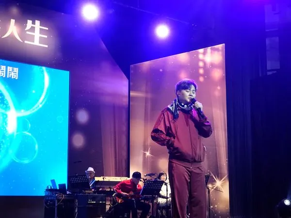 ▲▼許富凱為活動演出多首經典曲目。（圖／新視紀整合行銷提供）