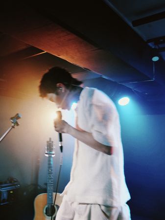 ▲▼胡家誠日前開唱，阿嬤驚喜登台 。（圖／小誠故事多提供）