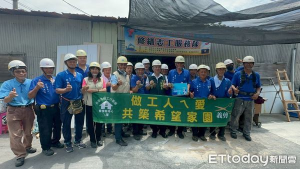 ▲台南市勞工局「做工行善團」假日再啟航，持續為弱勢族群修繕家園，25日共出動多工會志工兵分三路，分赴後壁、安南與南區三處啟動修繕行動。（圖／記者林東良翻攝，下同）