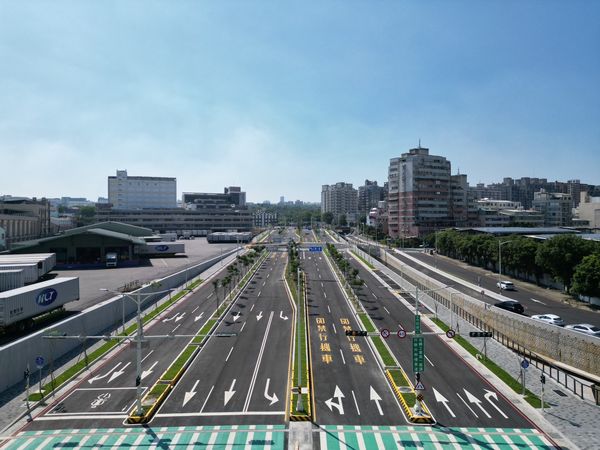 ▲▼ 市政路第一段通車            。（圖／記者陳筱惠攝）