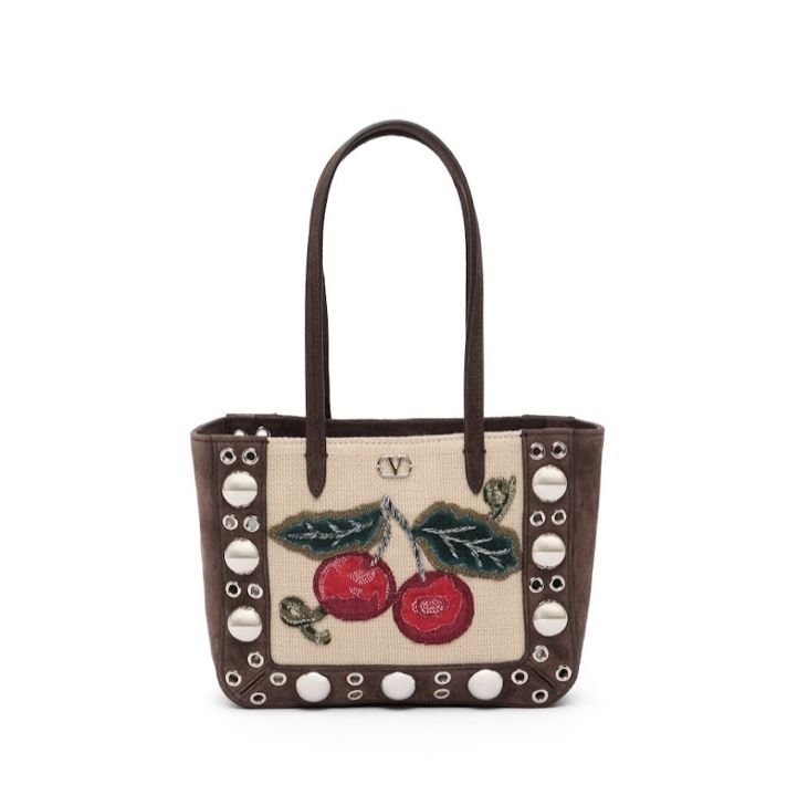 ▲▼  valentino  。（圖／品牌提供）