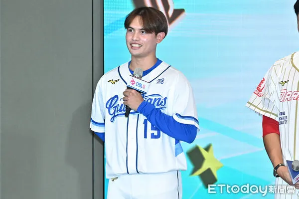 ▲▼張奕出席中華職棒明星對抗賽宣告記者會。（圖／記者李毓康攝）