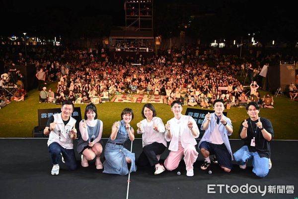 ▲▼    嘉義藝術節圓滿落幕　兩日湧入逾萬人次走入文化公園 文化路夜市人潮擠爆。（圖／嘉義市政府提供）