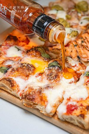 ▲▼Rom’antica Pizza 羅馬披薩 美術青海店。（圖／部落客虎麗笑嗨嗨授權提供）